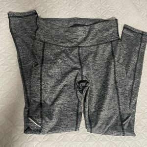 Size Medium grey leggings with pockets